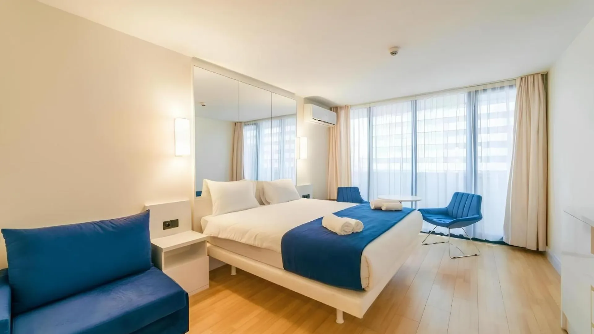 Apartment Sea Side In City Center Batumi