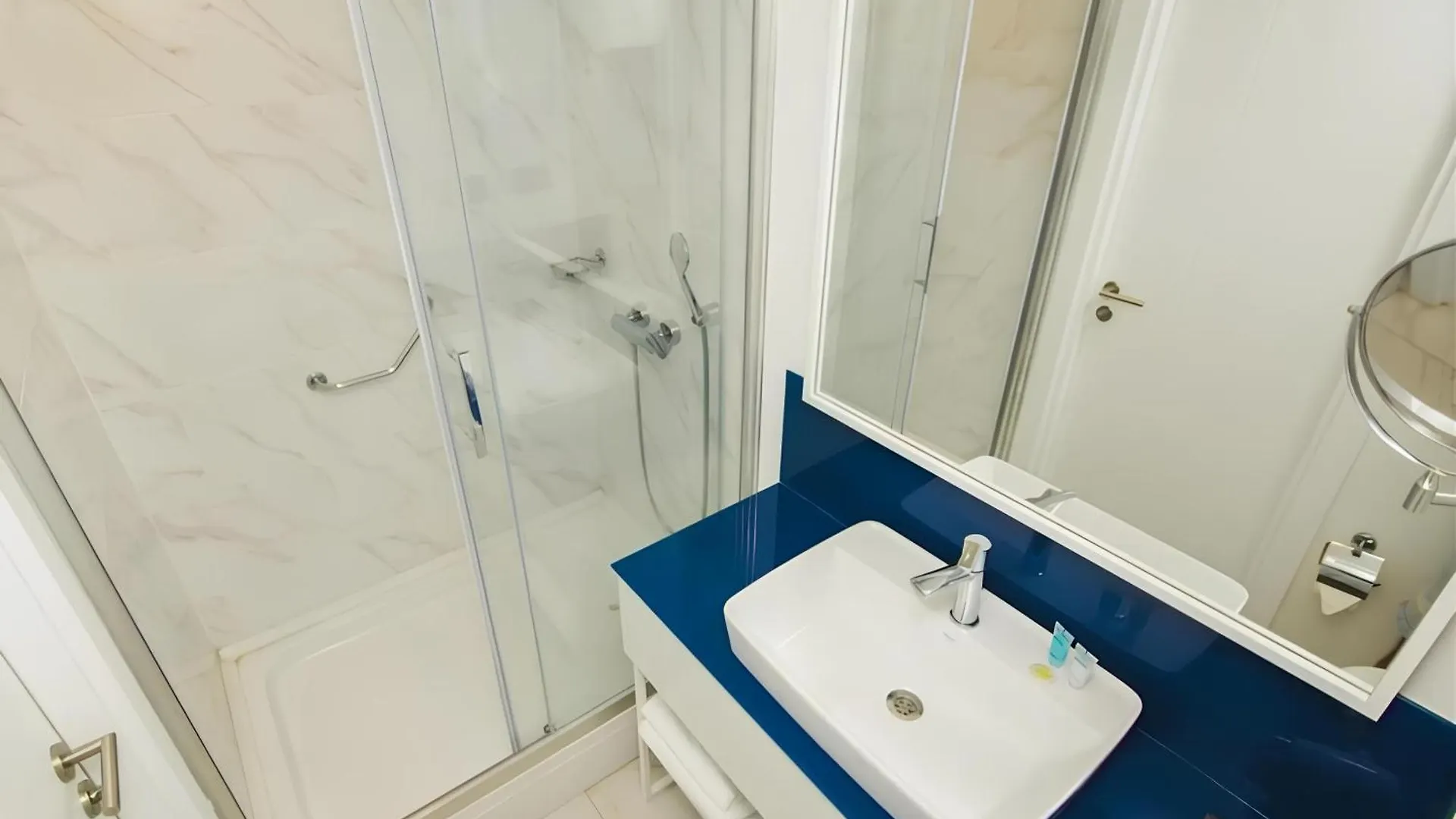 Apartment Sea Side In City Center Batumi
